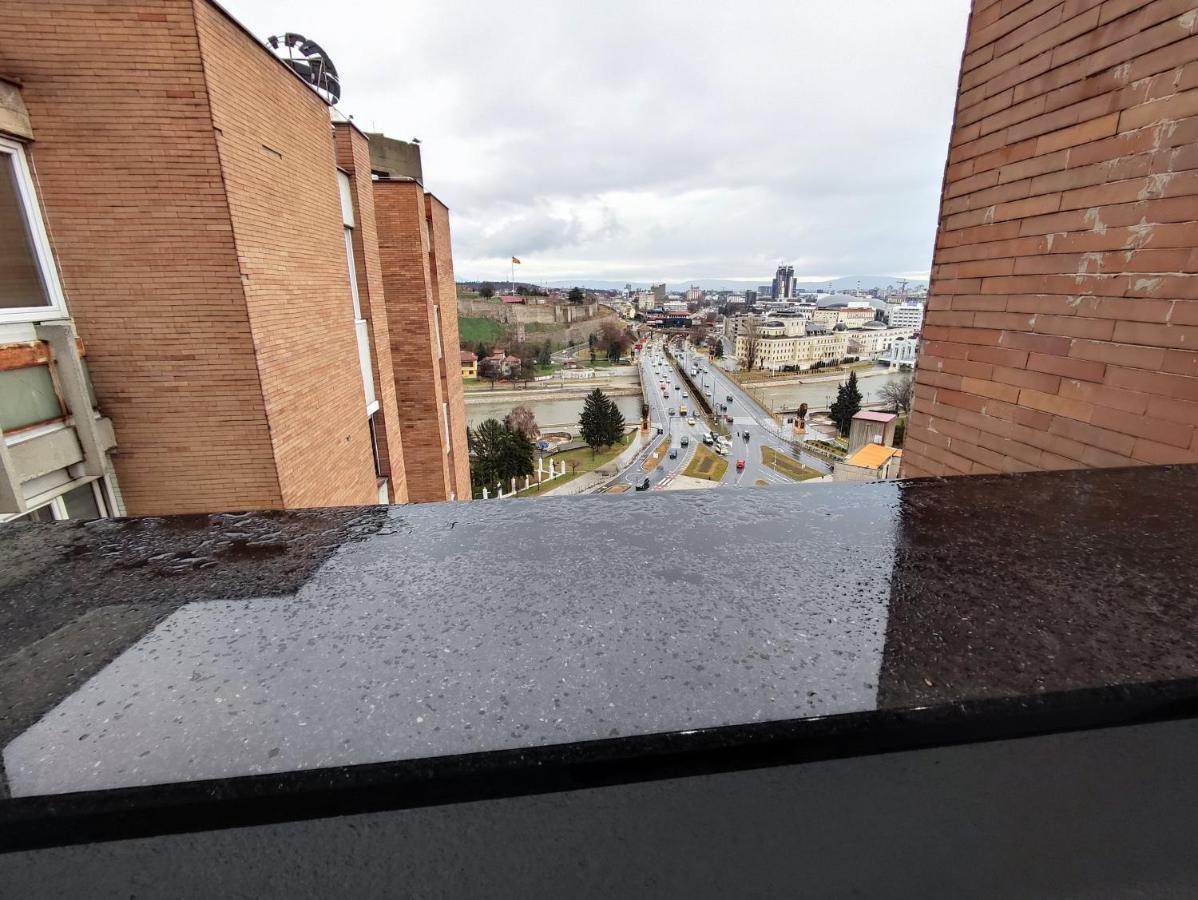 Smart Luxury Penthouse - Private Sauna, Hot-tub, Cinema At The Location In * Skopje