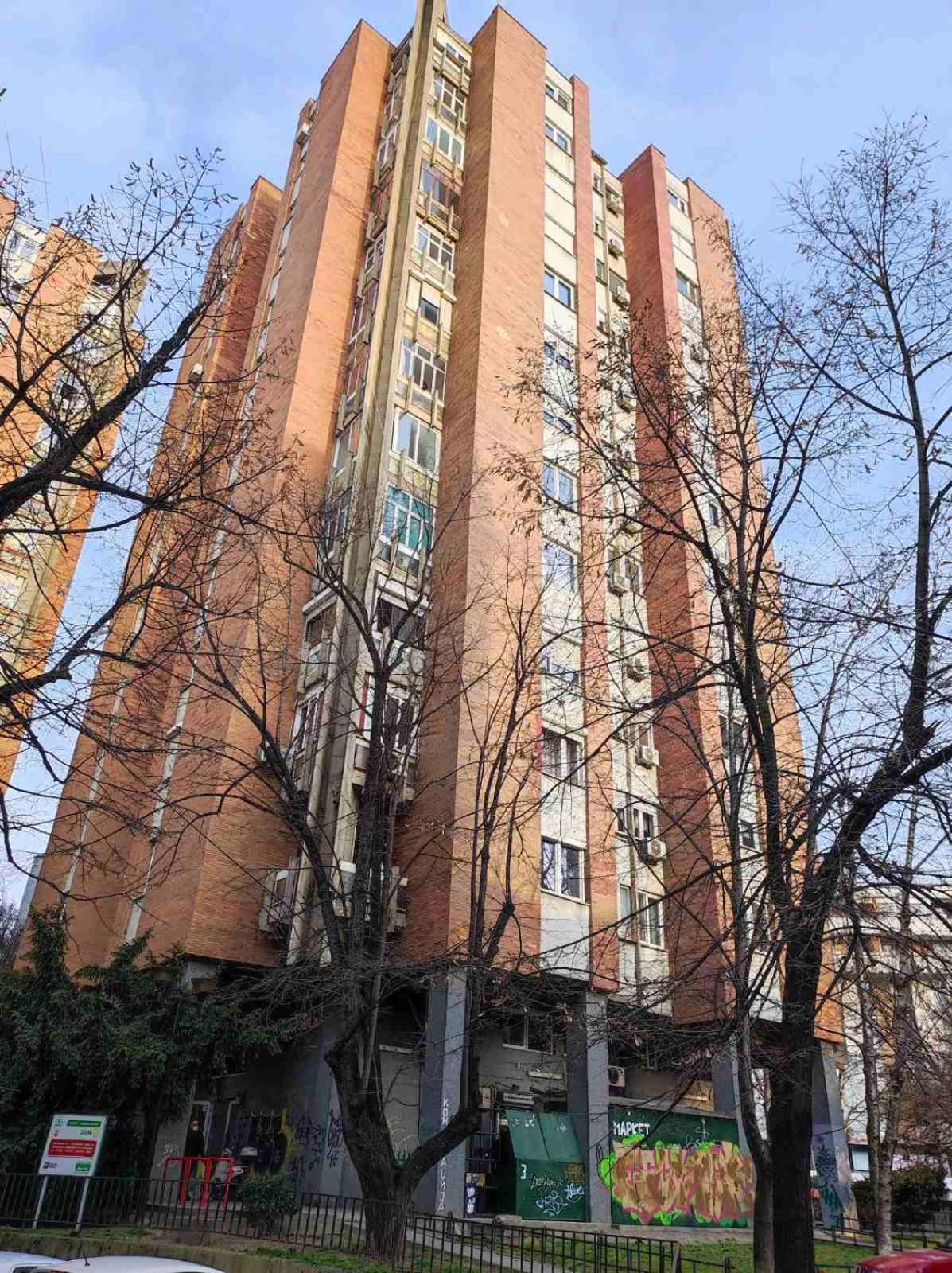 Smart Luxury Penthouse - Private Sauna, Hot-tub, Cinema At The Location In Skopje